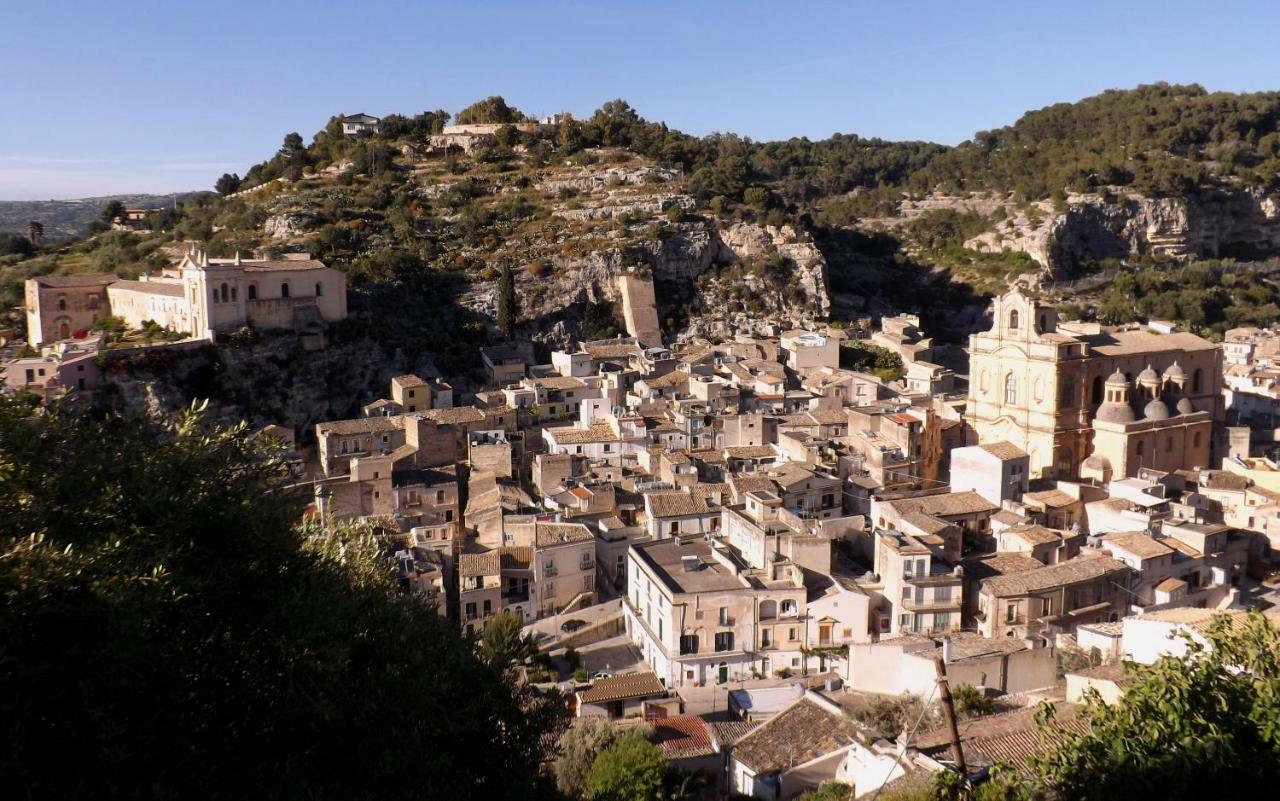 Les Petites Maisons D'Elise Scicli Exterior photo